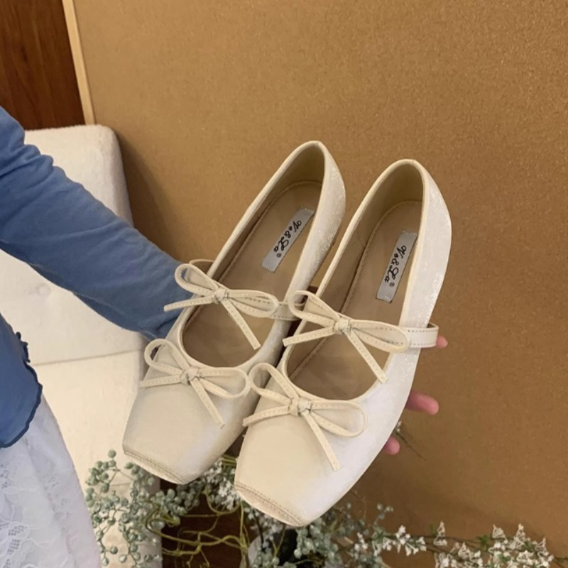 Jesienne nowości w modzie: ele – Women'S Fashion Shoes recenzja i cena